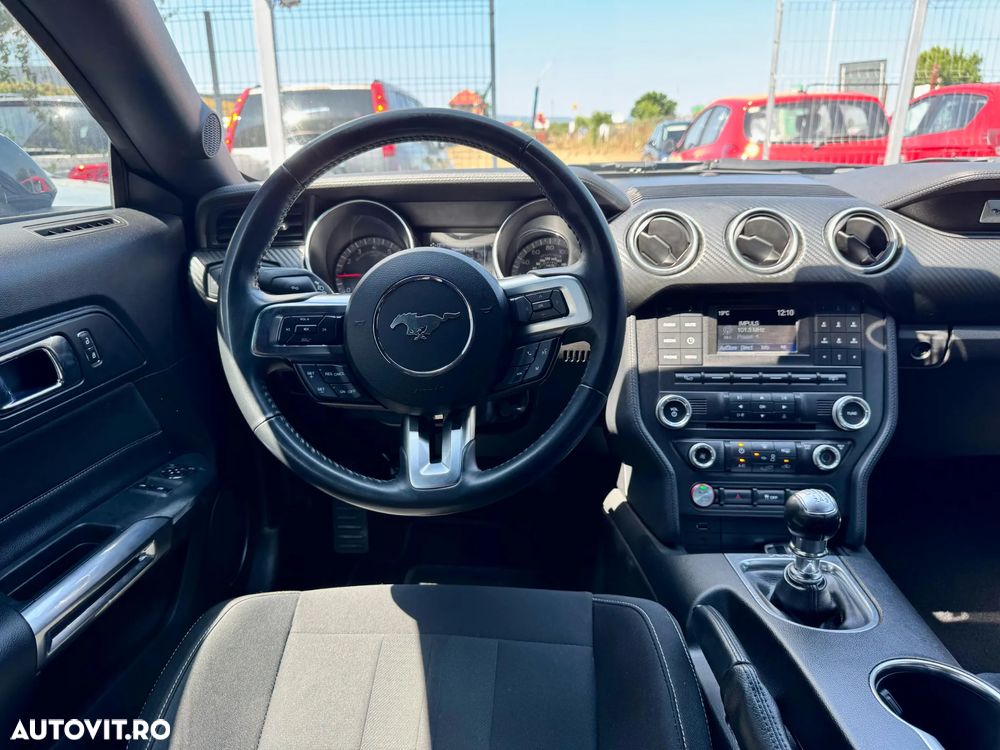 Ford Mustang 2.3 Eco Boost - 6