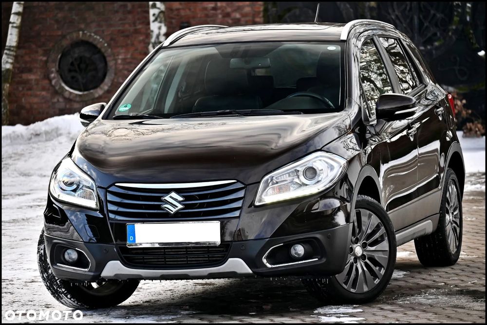 Suzuki SX4 S-Cross 1.6 DDiS Premium 4WD - 1