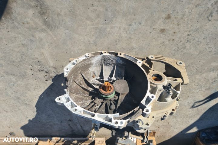 Cutie de viteze manuala Ford Mondeo MK3 [2000 - 2003] Sedan 1.8 MT (1 - 2