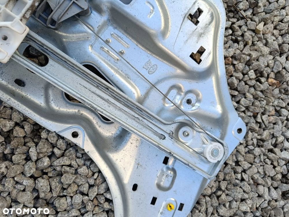 HYUNDAI IX35 MECHANIZM PODNOŚNIK SZYBY LEWY PRAWY PRZÓD PRZEDNI TYLNY TYŁ - 17