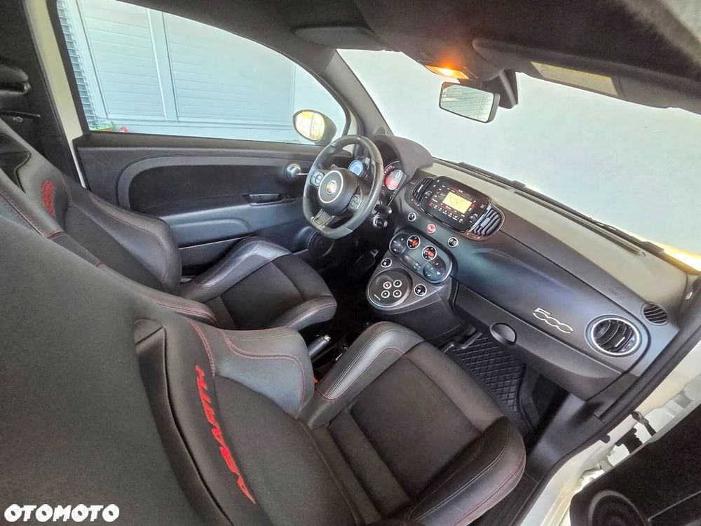 Abarth 695 - 11