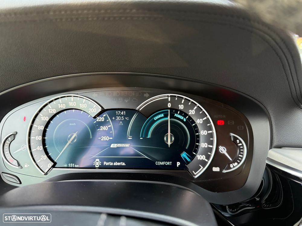 BMW 530 e iPerformance Line Luxury - 42