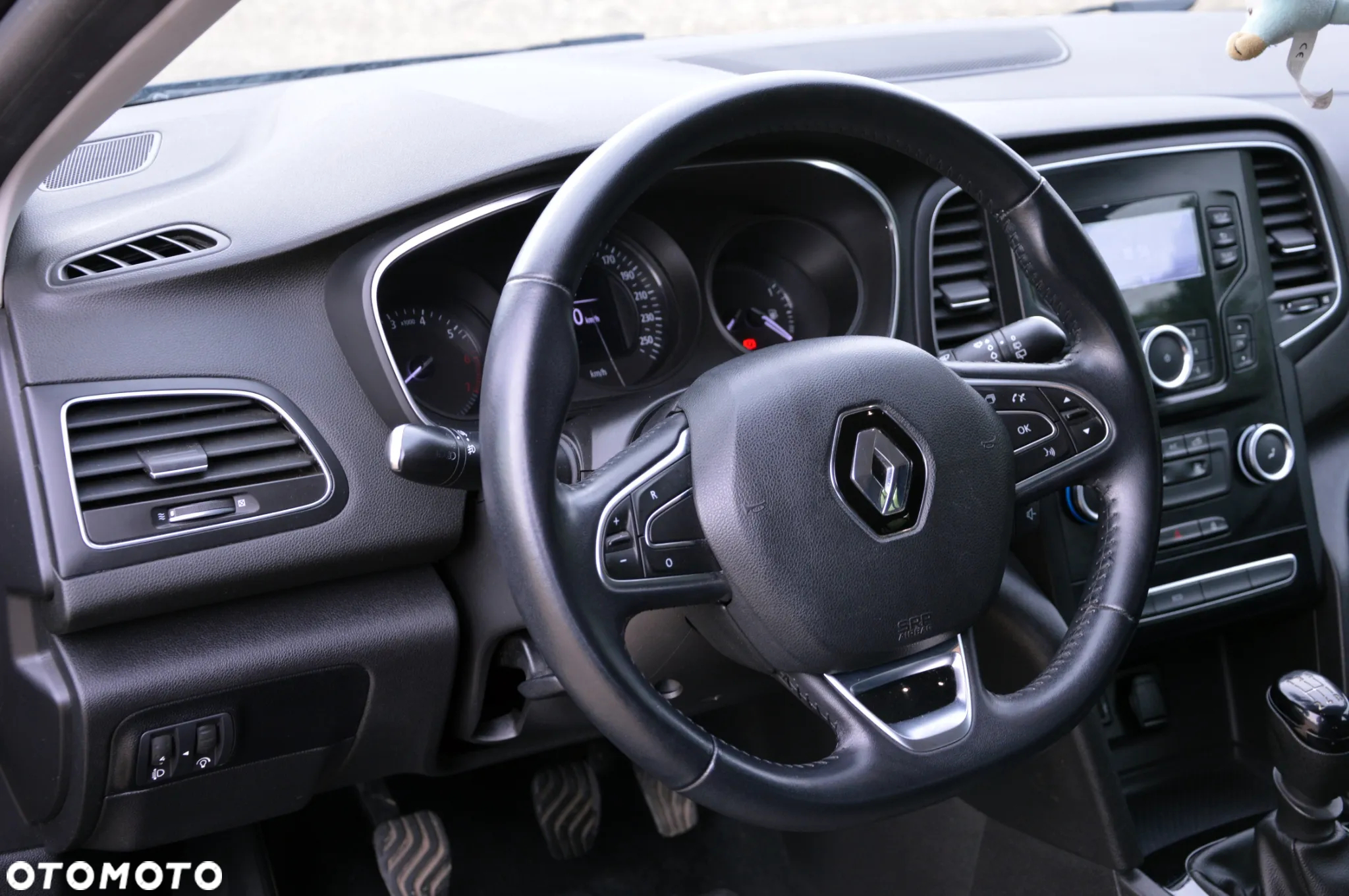 Renault Megane 1.6 SCe Life - 25