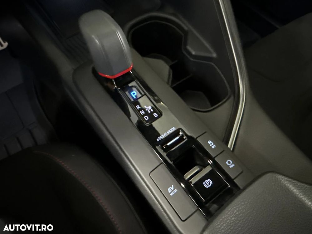 Toyota C-HR - 18