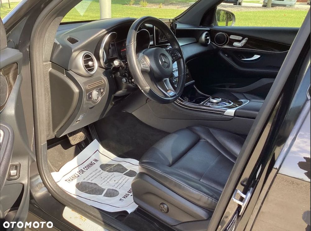 Mercedes-Benz GLC 300 4-Matic - 11