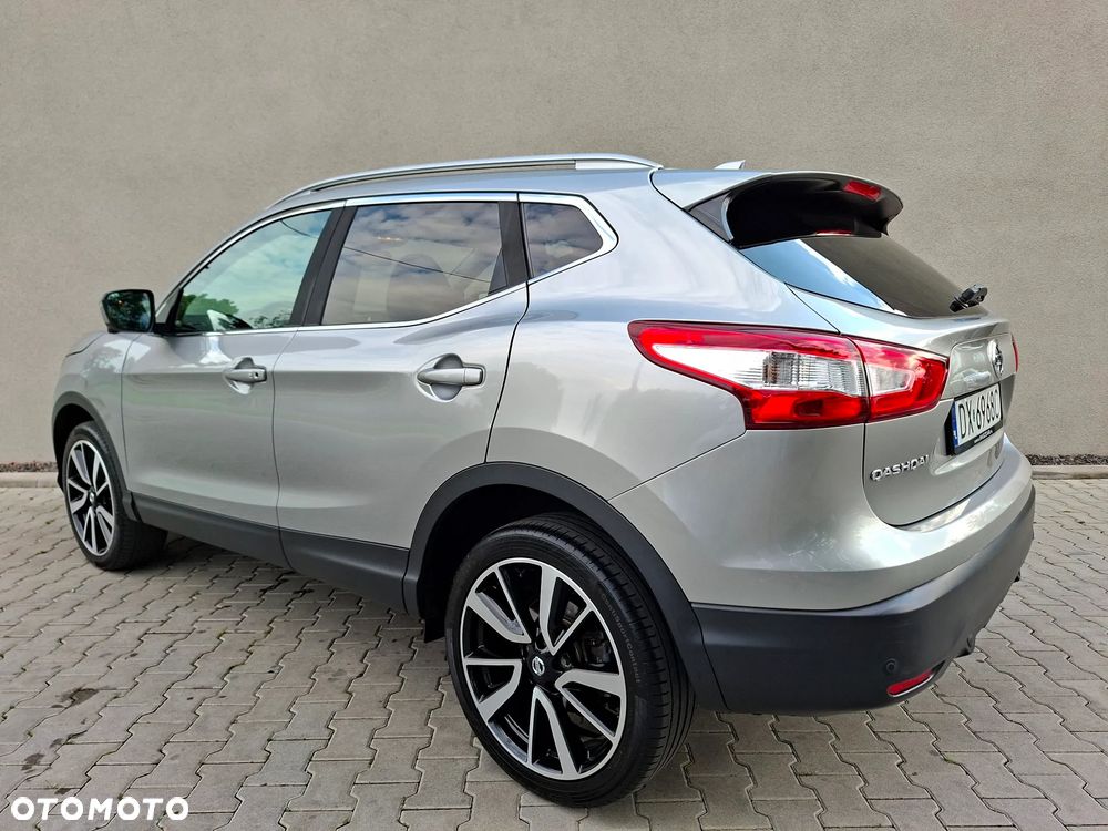 Nissan Qashqai 1.6 DIG-T Tekna+ - 4