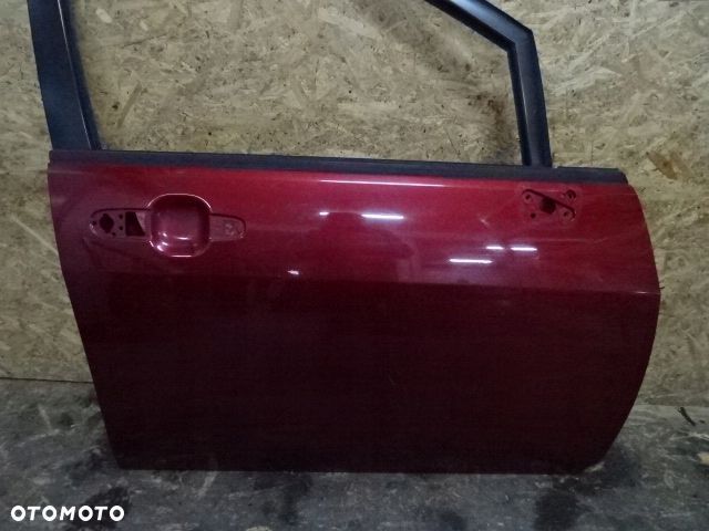 DRZWI PRAWY PRZÓD SUZUKI LIANA 1.3 HB 5D LAK: Z5K - 3