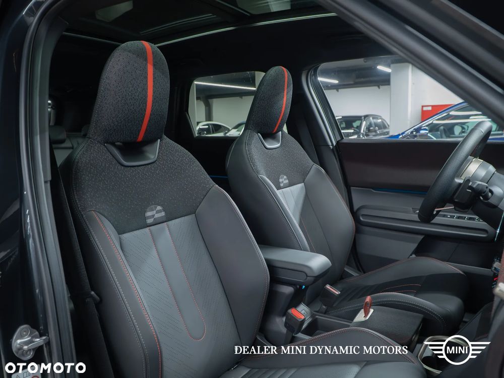 MINI Countryman JCW ALL4 - 23