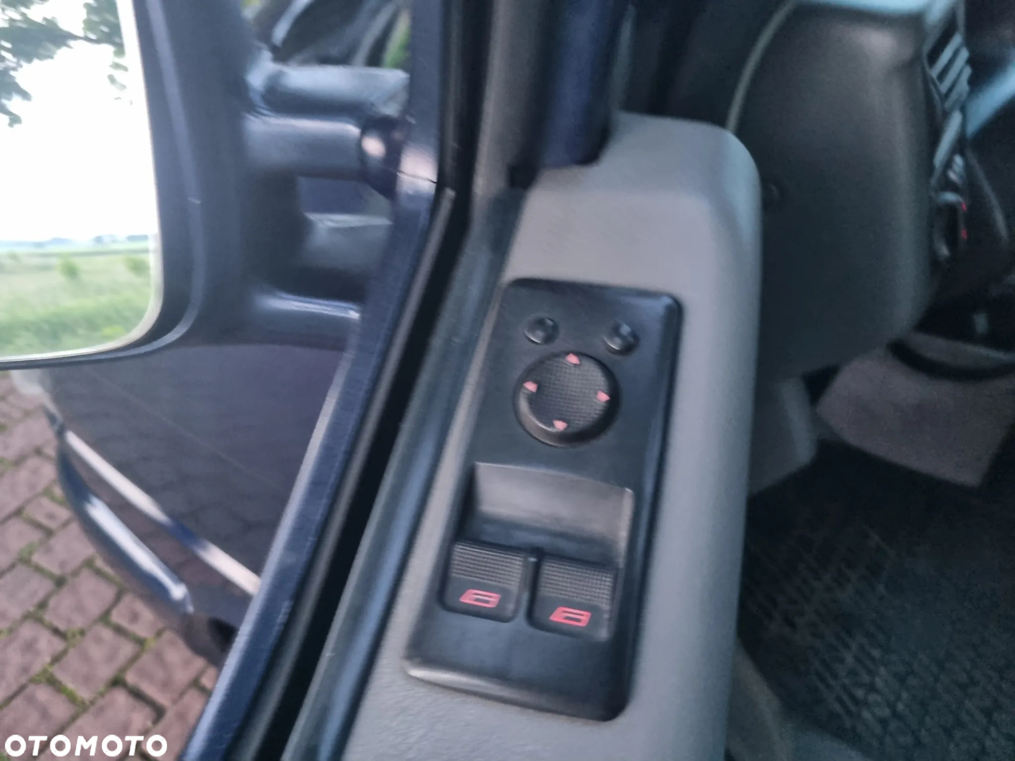 Volkswagen Multivan TDI - 9