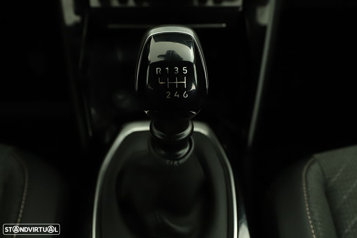 Peugeot 2008 1.2 PureTech Allure - 25