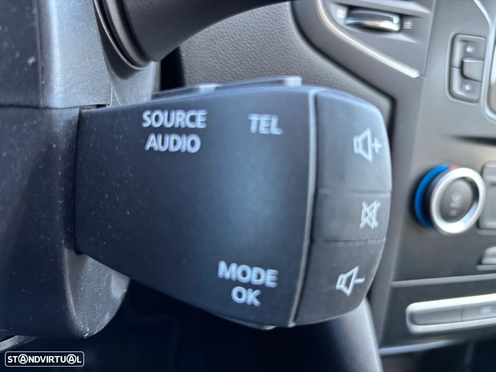 Renault Mégane Sport Tourer 1.5 dCi Zen ECO - 18
