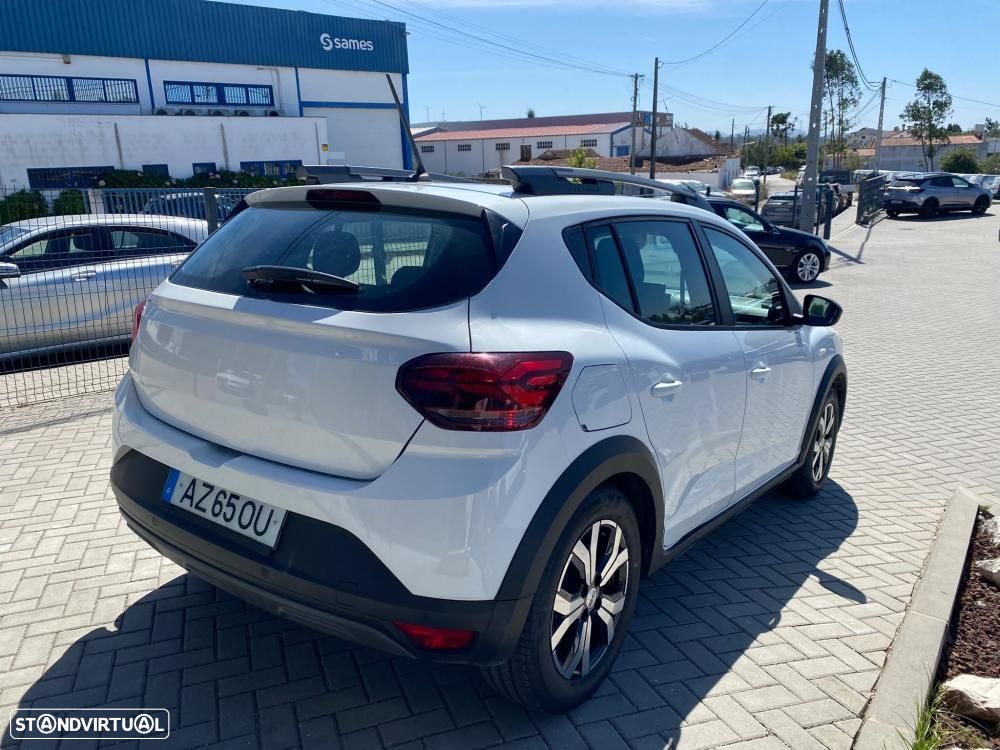 Dacia Sandero - 3
