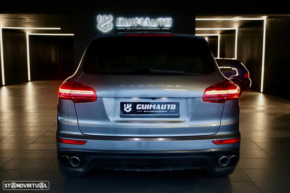 Porsche Cayenne S E-Hybrid Platinum Edition - 3