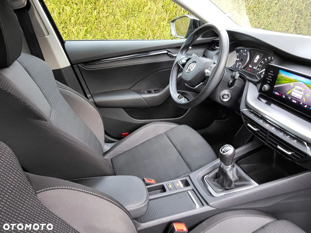 Skoda Octavia 1.0 TSI Ambition - 11