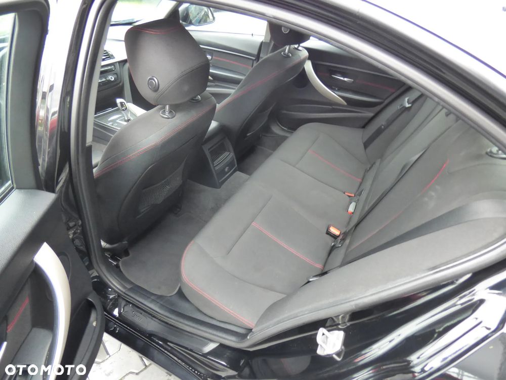 BMW Seria 3 - 14