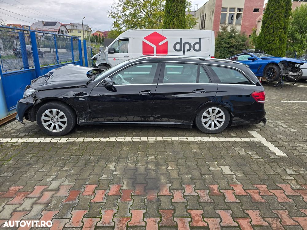 Mercedes-Benz E 200 T BlueTEC 7G-TRONIC - 4