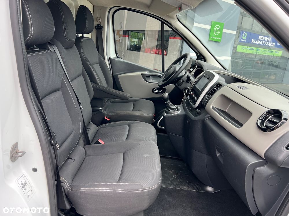 Renault Trafic - 24