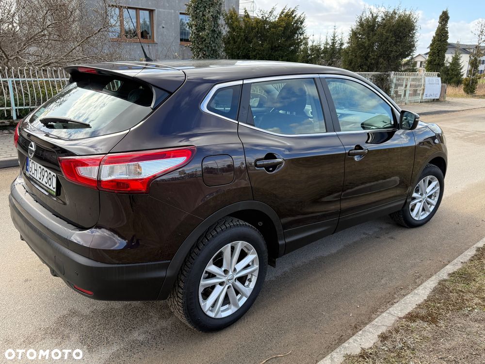 Nissan Qashqai - 10