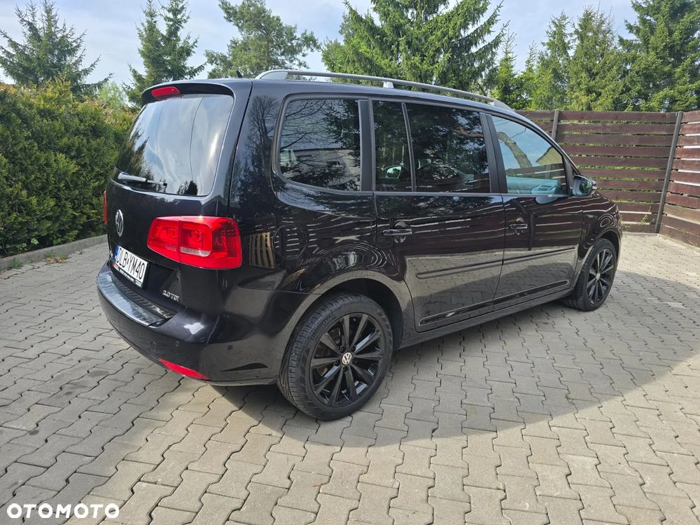 Volkswagen Touran 2.0 TDI DPF DSG Life - 3