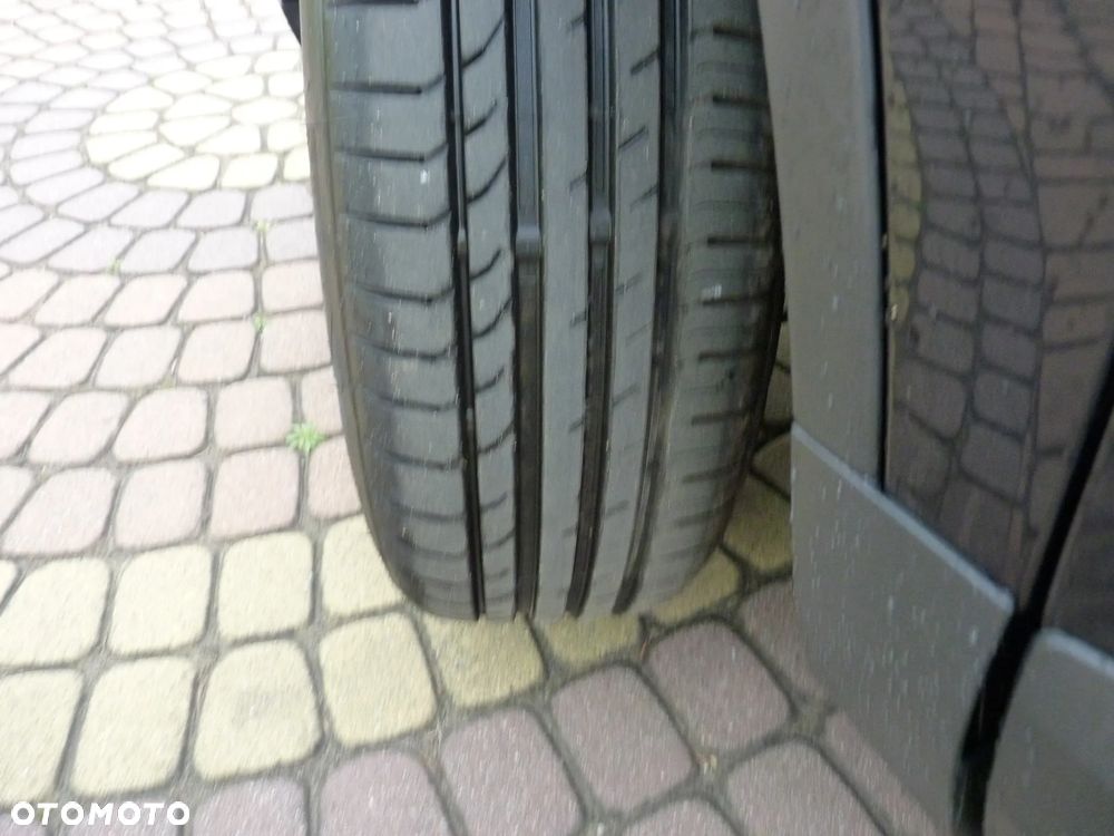 Volkswagen Tiguan 1.4 TSI Sport & Style - 14