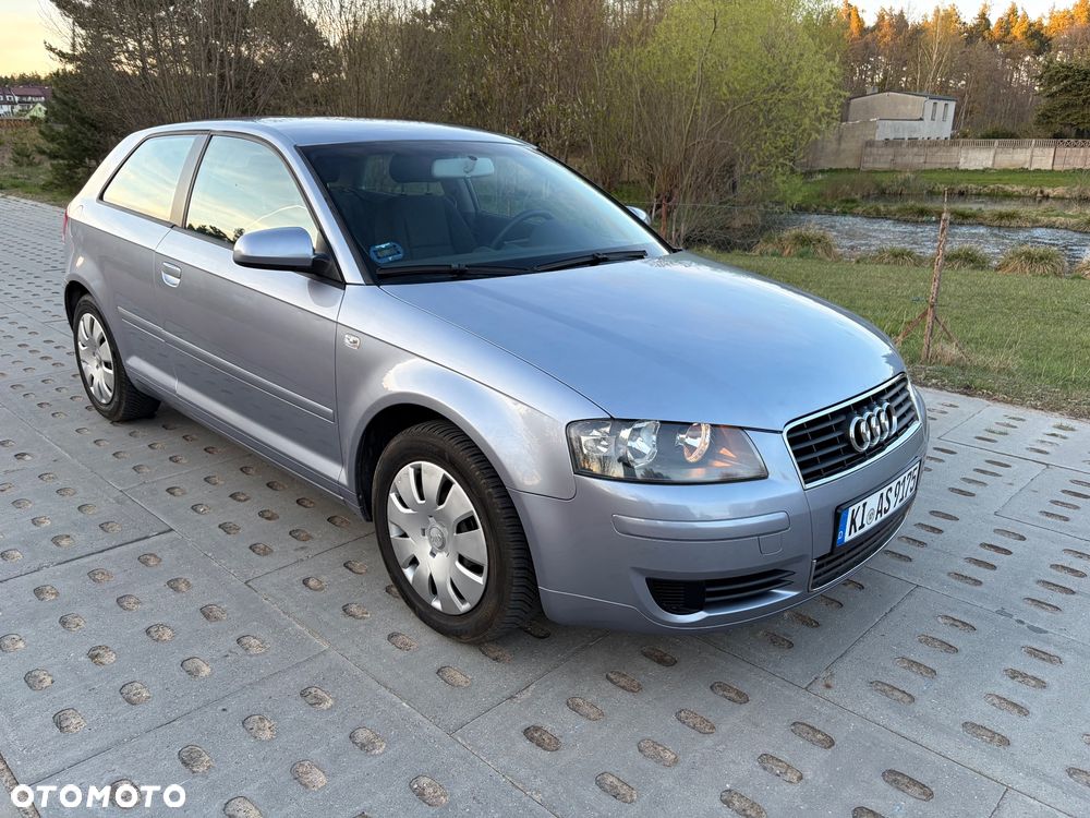 Audi A3 3-drzwiowe 1.6 Ambiente - 3