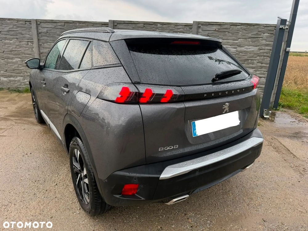 Peugeot 2008 PureTech 130 Allure - 2