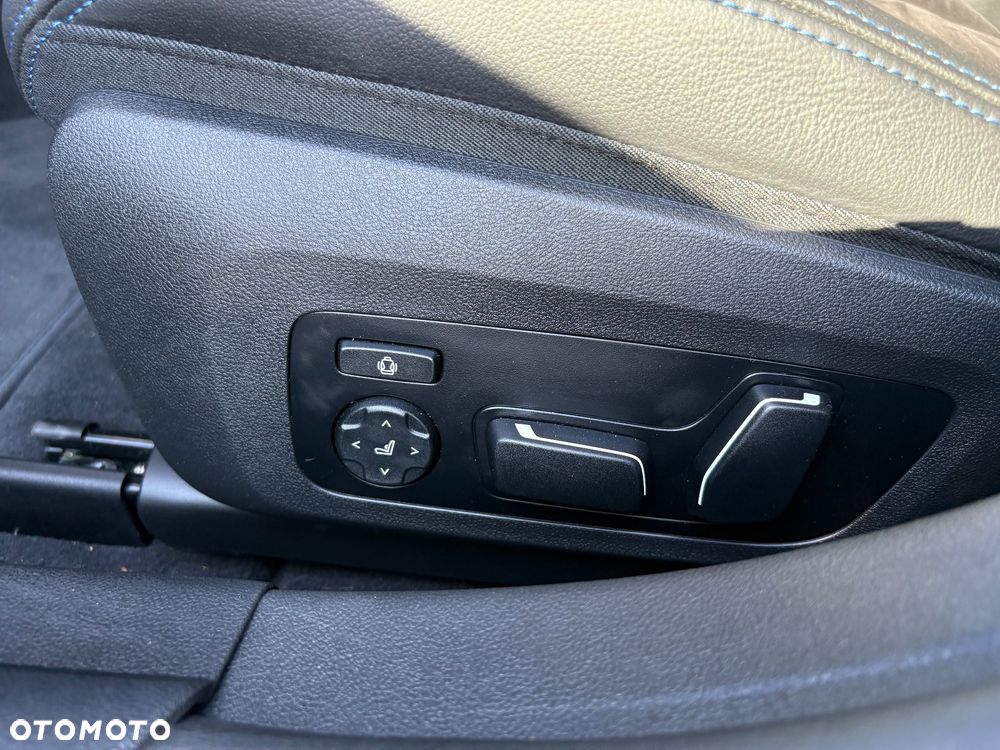 BMW i4 70.3kWh eDrive 35 M Sport Edition - 15