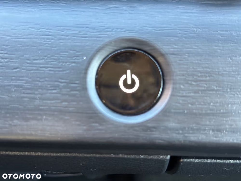 Nissan Ariya 87kWh E-4orce Nismo - 27