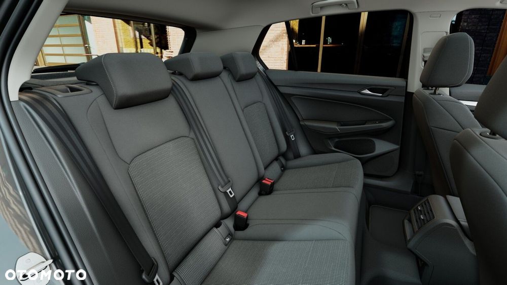Volkswagen Golf - 18