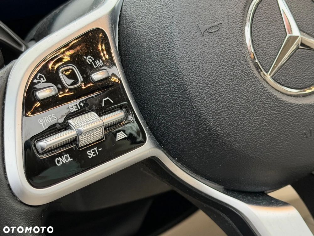 Mercedes-Benz GLE - 22