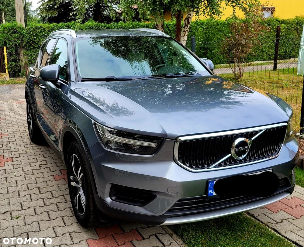 Volvo XC 40 T3 Momentum - 3