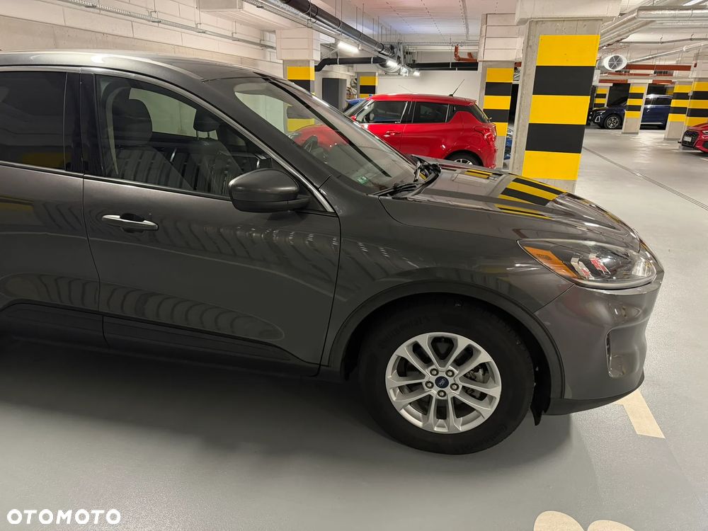 Ford Escape - 12