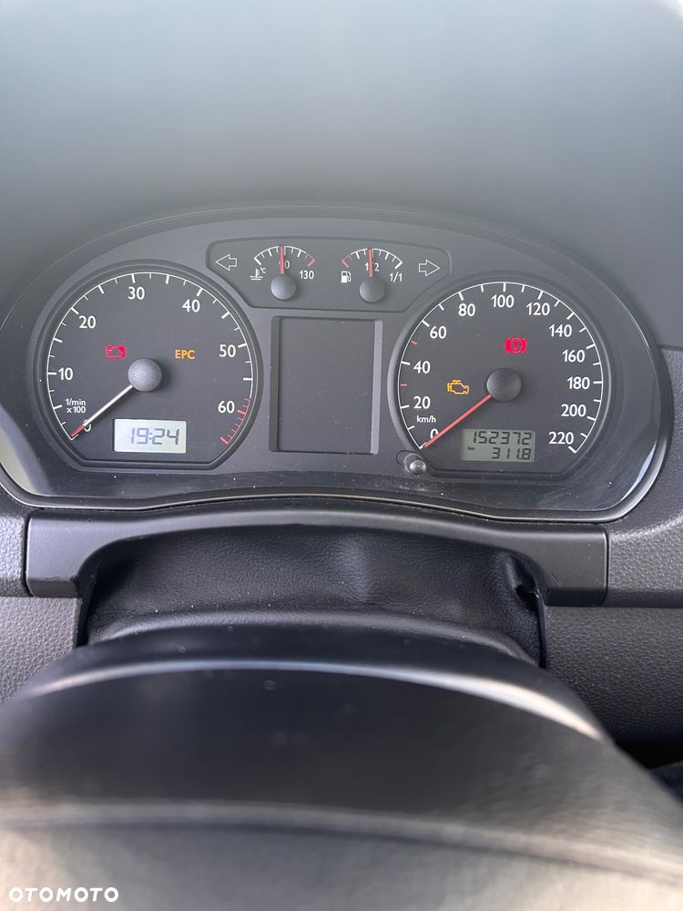 Volkswagen Polo 1.4 16V Comfortline - 7