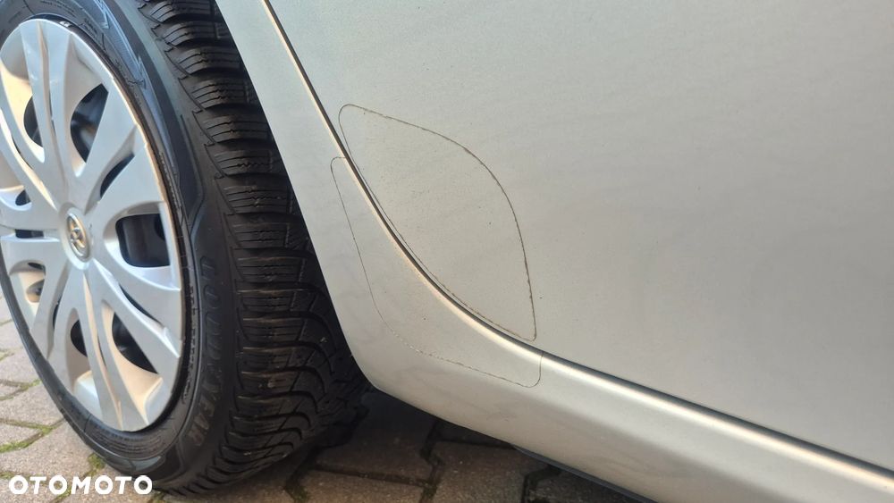 Toyota Auris 1.6 VVT-i Sol - 32