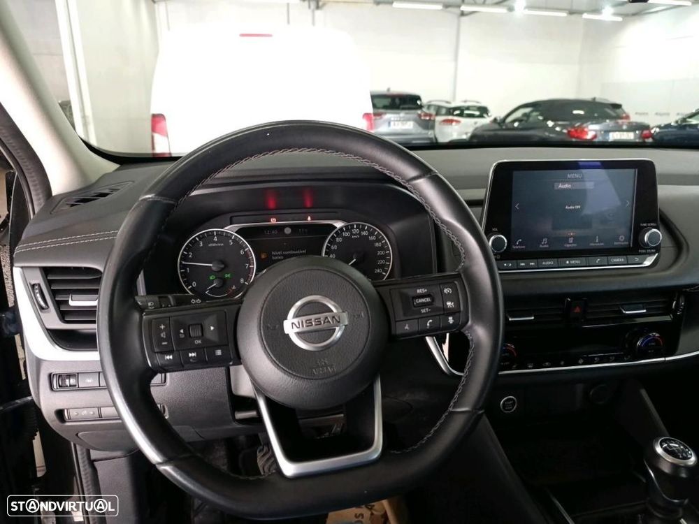 Nissan Qashqai 1.3 DIG-T N-Connecta - 35