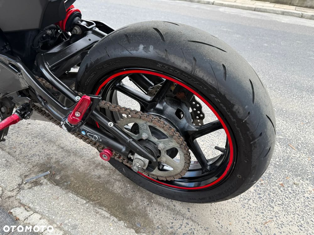 Kawasaki ER - 22