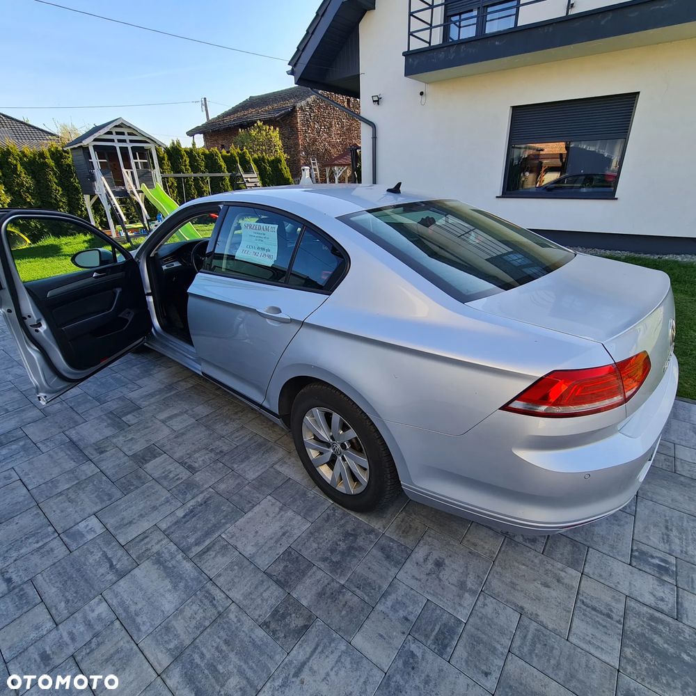 Volkswagen Passat 1.6 TDI BMT Trendline - 5