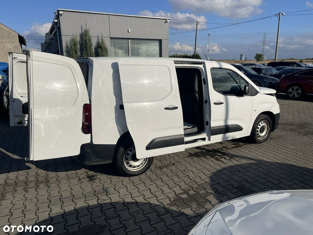 Toyota Proace City - 7