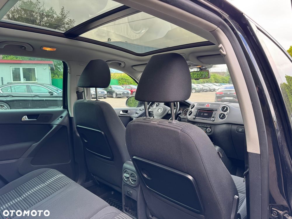 Volkswagen Tiguan 2.0 TDI DPF 4Motion BlueMotion Technology Track & Field - 16