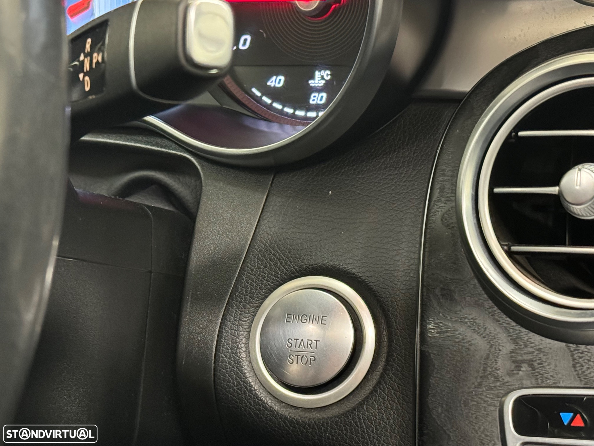 Mercedes-Benz GLC 220 - 35