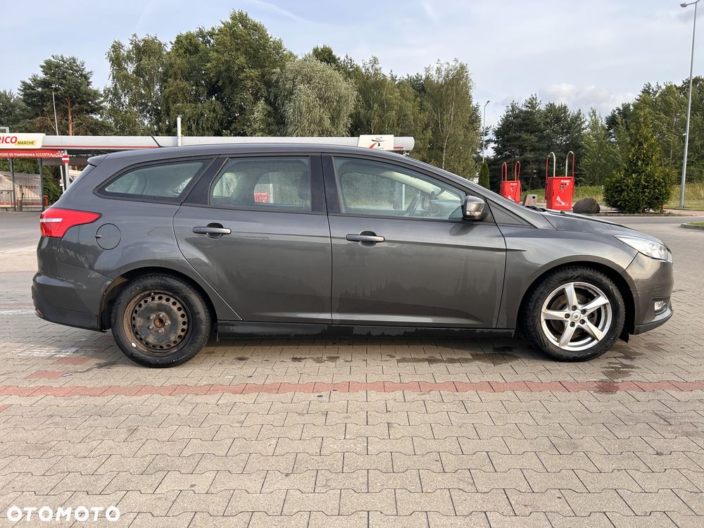 Ford Focus 1.5 TDCi Trend ASS - 4