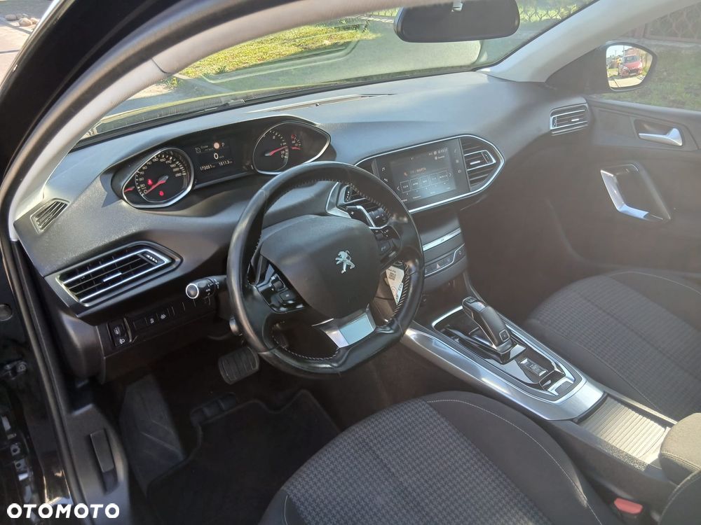 Peugeot 308 1.5 BlueHDi Allure Pack S&S EAT8 - 13