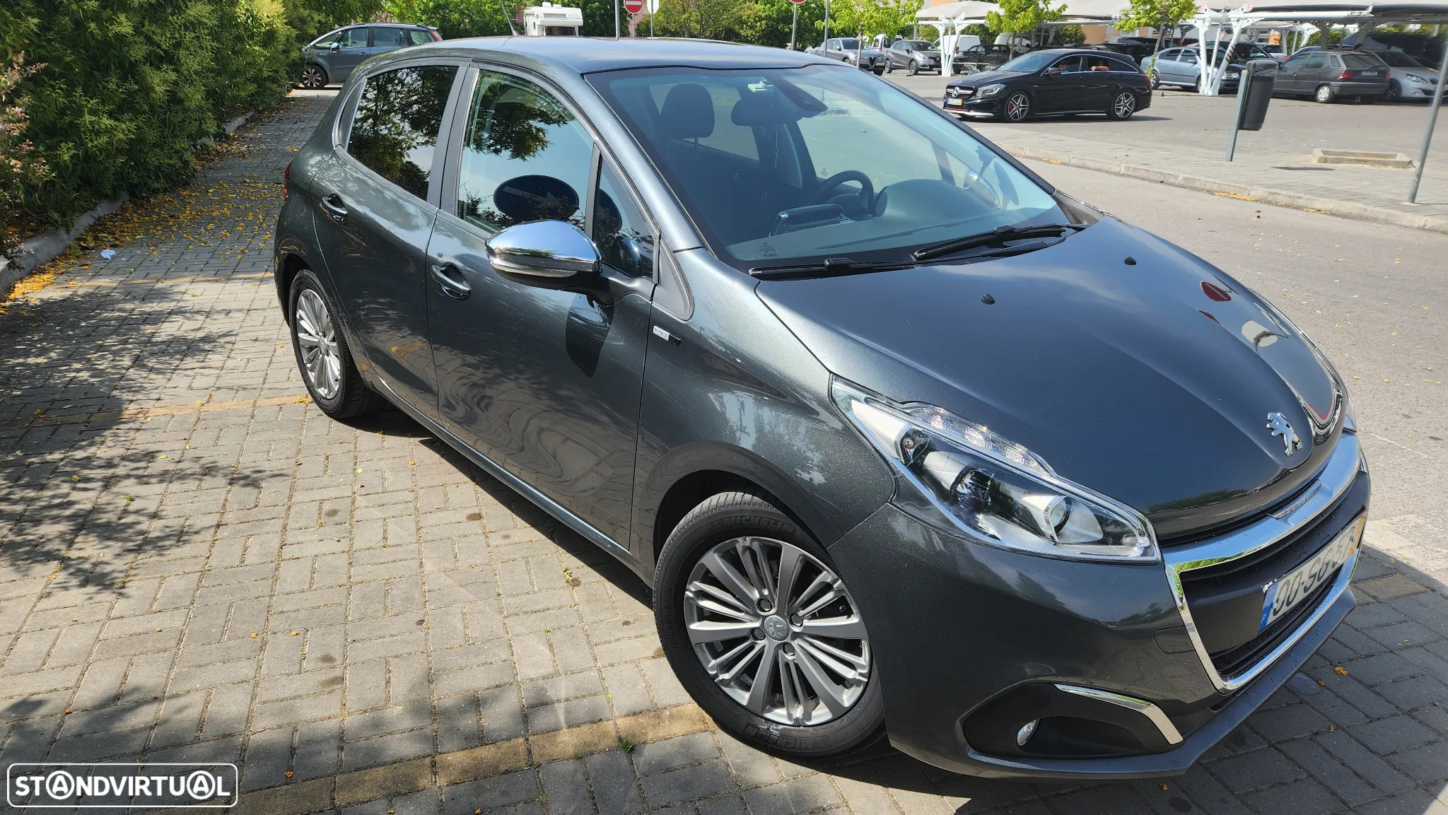 Peugeot 208 1.6 BlueHDi Style - 5