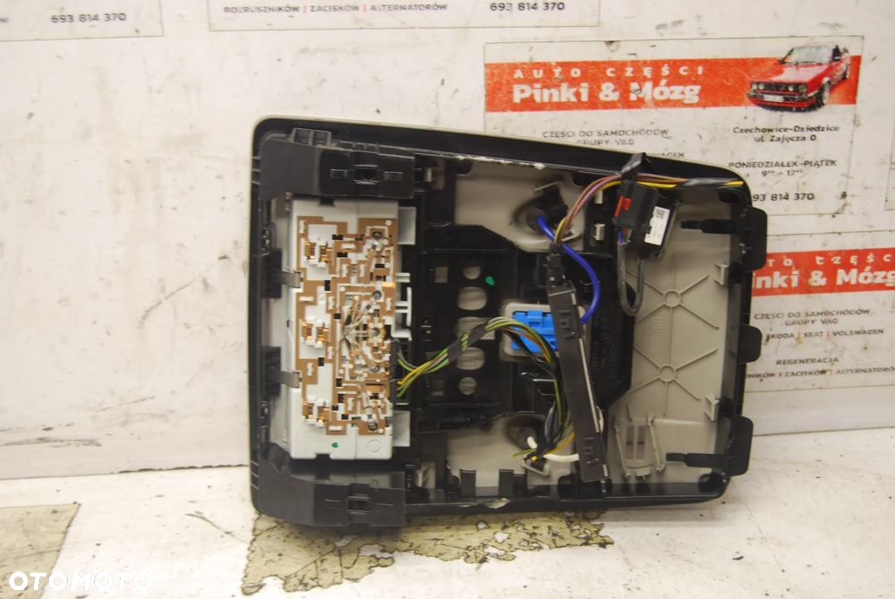 LAMPKA PODŚWIETLENIA KABINY PODSUFITKI 13309524 OPEL INSIGNIA A KOMBI - 4