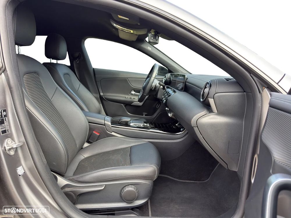 Mercedes-Benz CLA 250 e 8G-DCT Progressive - 14