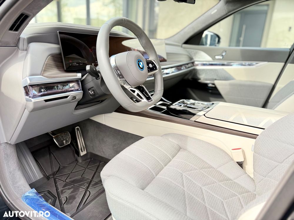 BMW Seria 7 750e xDrive AT PHEV - 14