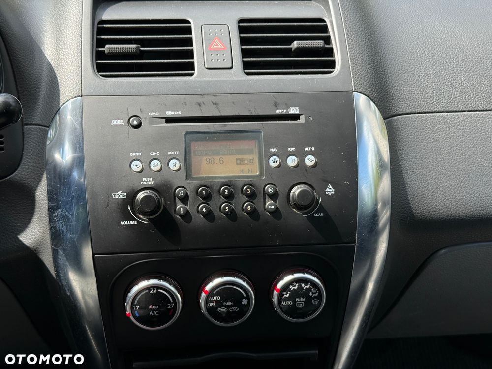 Suzuki SX4 1.6 VVT Streetline 4x2 Club - 10