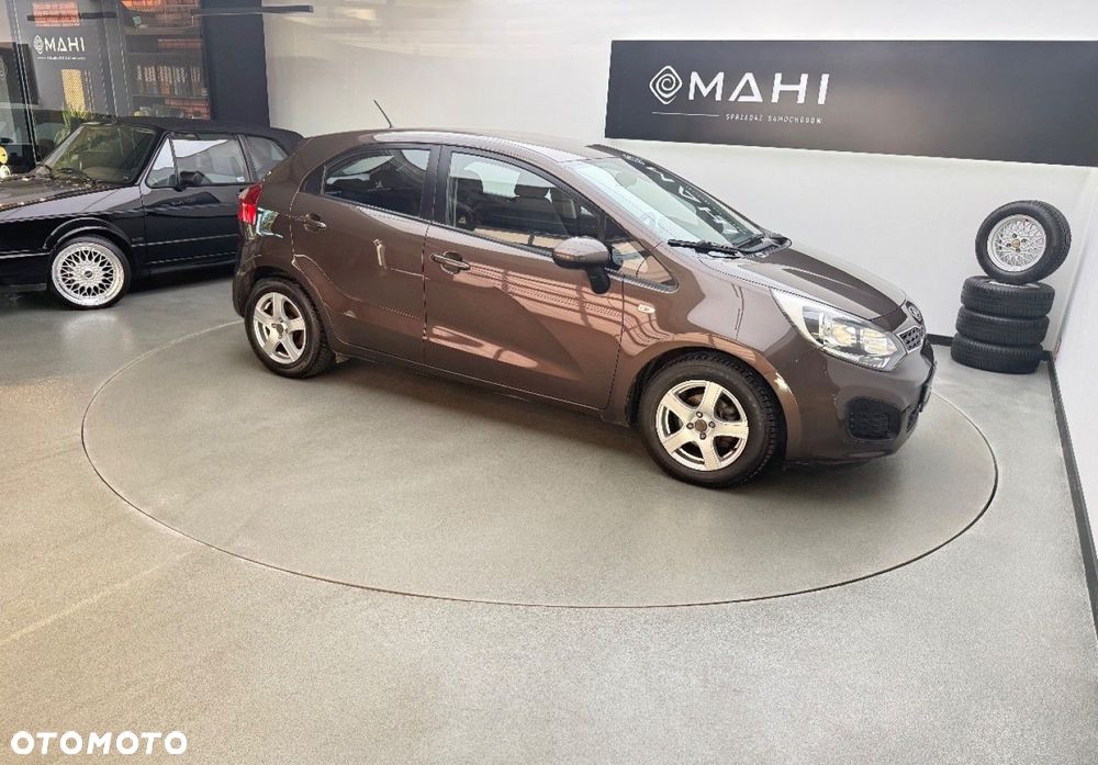 Kia Rio 1.1 CRDI Spirit - 14