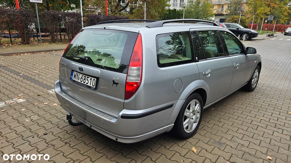 Ford Mondeo 2.0 Ghia - 4