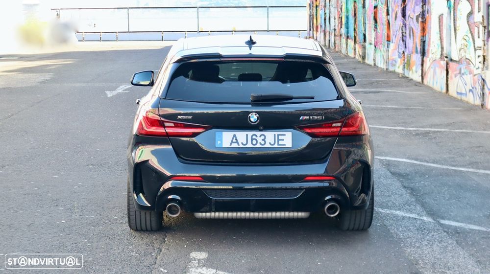 BMW M135i xDrive - 16